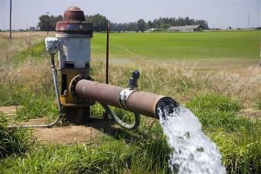 منابع آبی استان در خطر است