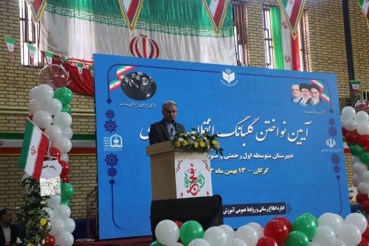 انقلاب اسلامی عزت‌آفرین، امیدآفرین و اقتدارآفرین است