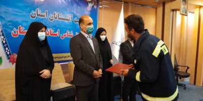 استاندارگلستان در نشست با آتش نشانان استان :امکانات در کنار عشق آتش نشانان نقش تأثیرگذاری در تسریع اطفا حریق دارد