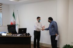 اهدی جوایزبرندگان مسابقه ی پرسشنامه ی ورزشی