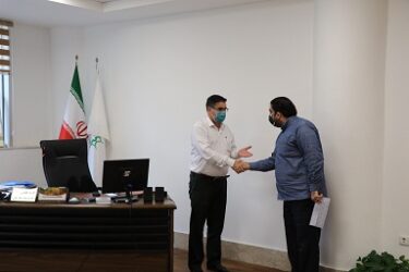 اهدی جوایزبرندگان مسابقه ی پرسشنامه ی ورزشی