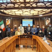 خانواده شهدای مدافع سلامت در کمیسیون فرهنگی شورا تجلیل شدند