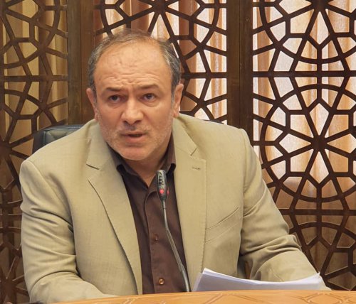 حمیدرضا آقاملائی در نطق پیش از دستور خود تاکید کرد؛ تکمیل پروژه های نیمه تمام و پیگیری اولویت های استان در سفر ریاست جمهوری