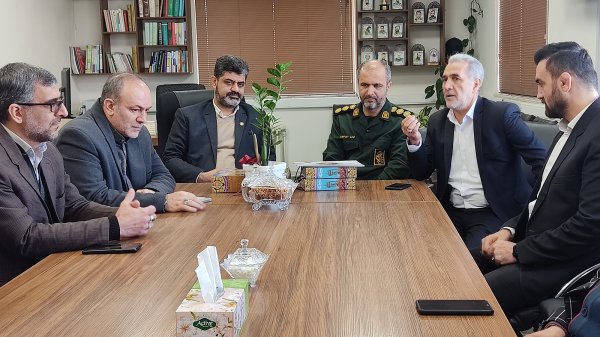 شهردار و اعضای شورای شهر با فرمانده سپاه گرگان دیدار کردند