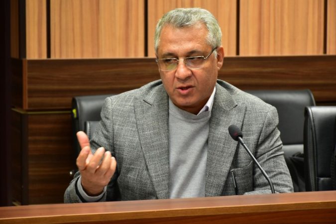 افراد سیگاری چهار برابر دیگر افراد جامعه در معرض پوسیدگی دندان قرار دارند