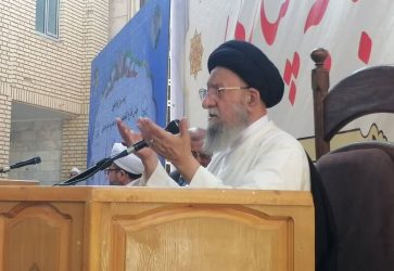 علمای شیعه و سنی مراقبت تفرقه‌افکنی دشمنان باشند