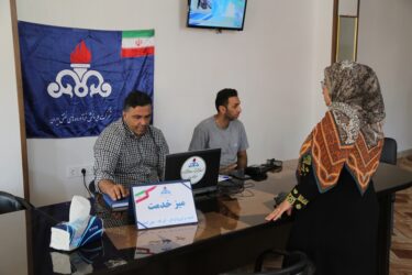 استقرار میز خدمت شرکت ملی پخش فراورده های نفتی منطقه گلستان در روستای زیارت گرگان
