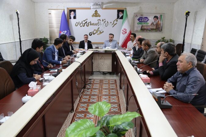 جلسه کارگروه پیشگیری از قاچاق و عرضه خارج از شبکه فراورده‌های نفتی استان گلستان برگزار شد