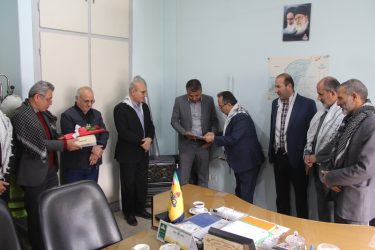 دیدار مدیرعامل گازگلستان با رزمندگان وخانواده معظم شهدای شرکت