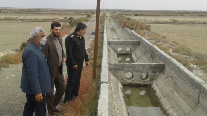 بازديد دادستان گميشان از مجتمع پرورش ميگو اين شهرستان