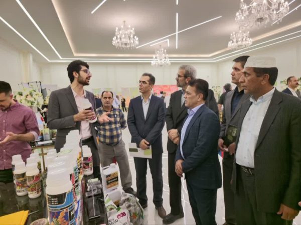 برگزاری همایش آموزشی ترویجی و معرفی سبد محصولات کودی در گلستان