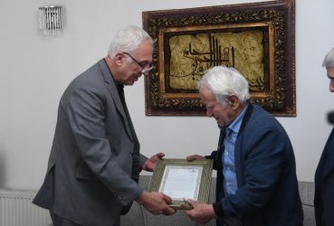 روایت ایثار یک بازنشسته ۸۶ ساله سوخت‌رسان؛ وقتی عشق به ایران بازنشستگی نمی‌شناسد