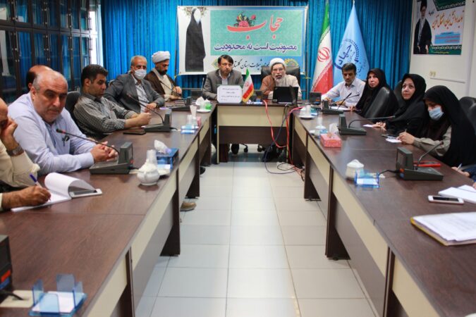 نشست بصیرتی در شیلات گلستان با حضور مسئول حوزه نمایندگی ولی فقیه در جهاد کشاورزی استان