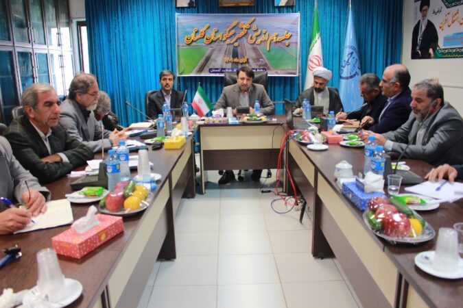مدیر کل شیلات گلستان در جلسه هم اندیشی تکثیر میگو: با کمک شرکت های دانش بنیان محدودیت های تکثیر میگو در استان رفع خواهد شد