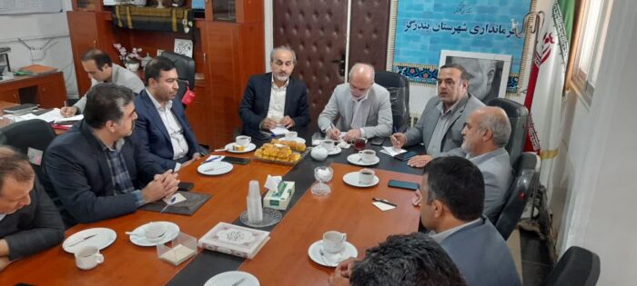 نشست تعاملی حل مسائل و مشکلات بیمه ای دستگاههای اجرائی شهرستان بندرگز