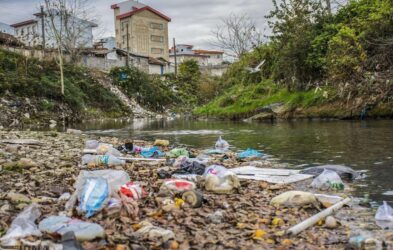 برخورد با متخلفانی که نخاله های ساختمانی را در بستر رودخانه های گرگان تخلیه می کنند