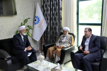 رایزنی کتابخانه‌های عمومی گلستان و بنیاد مسکن برای گسترش خدمات فرهنگی در روستاها و شهرهای کوچک