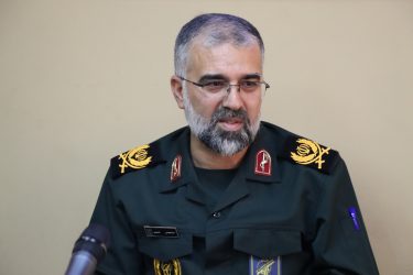 خبرنگار یک مجاهد و از جنس پرستار است و نمی تواند گوشه ای بنشیند و شبانه روز در کنار مردم ایستاده اند /رسانه ها بعنوان بال انقلاب اسلامی هستند