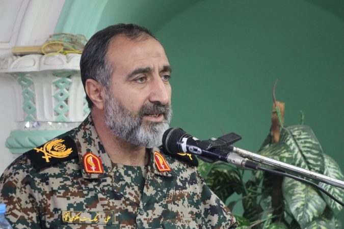 انقلاب اسلامی ایران ادامه دهنده راه امام حسین(ع) است/دفاع مقدس را برای نسل جدید بیان کنیم