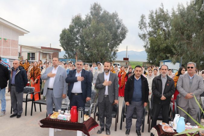 کلنگ زنی و افتتاح مدرسه درشهرستان آق قلا