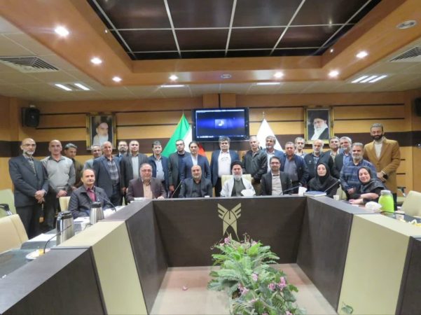 بازنشستگان گنجینه‌های علم و معرفت دانشگاه آزاد اسلامی هستند