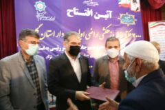 تقدیم سند اراضی كشاورزی به كشاورزان و صاحبان اراضی در راستای طرح قرارگاه صدور سند اراضی كشاورزی