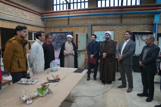 بازدید مدیرکل اوقاف و امور خیریه گلستان از کارگاه های آموزشی مرکز شهید سلیمانی گرگان