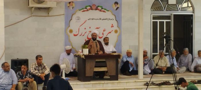 دشمن برای ایجاد بدبینی و گسل های قومی و مذهبی تلاش می کند