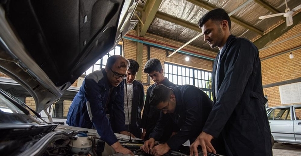 بیش از ۲۷ هزار گلستانی در مراکز آموزش فنی و حرفه ای، آموزش های مهارتی را فرا گرفتند