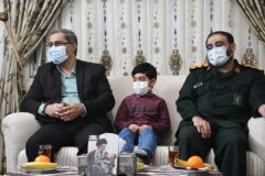 حل مشکلات جامعه ایثارگری تجدید پیمان با آرمان های شهدا است