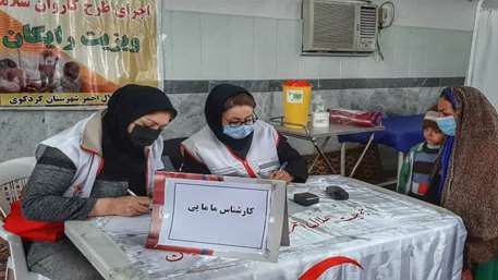 همزمان با دهه فجر؛ ویزیت رایگان ۱۲۵ نفر در روستای حاجی آباد کردکوی