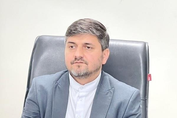 مدیر کل راه و شهرسازی خبر داد: نخستین پروانه تمام الکترونیکی اشتغال به کار فعالان حوزه ساختمان در استان گلستان صادر شد