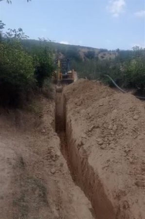پایان عملیات خط انتقال آب به روستای چشمه لی شهرستان مراوه تپه