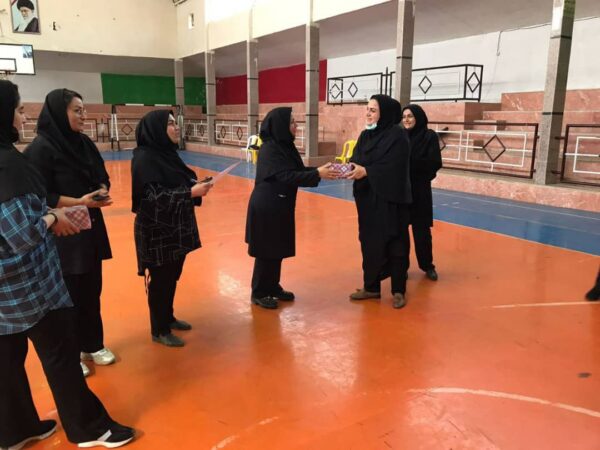 کسب رتبه یکی از بانوان مخابرات در مسابقات زنان شاغل شهرستان علی آباد کتول
