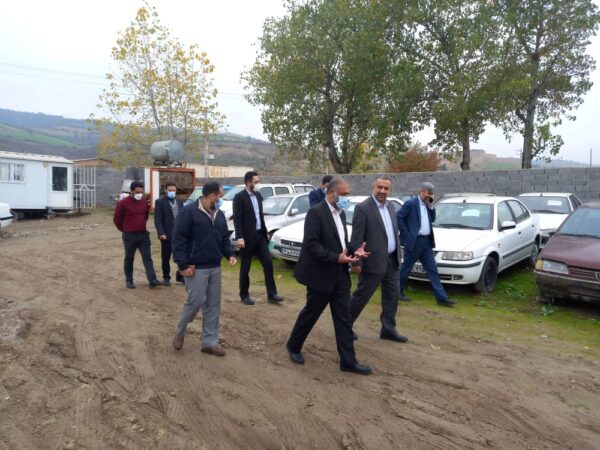 بازدید رئیس کل دادگستری گلستان و دادستان مرکز استان از پارکینگ خودروهای توقیفی