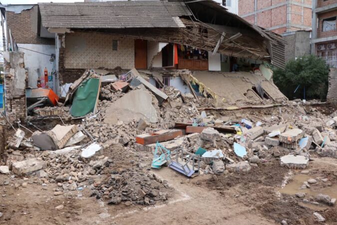 مدیرکل نوسازی مدارس استان گلستان : گودبرداری غیراصولی در مجاورت مدرسه غیردولتی باعث ریزش دیوار شد