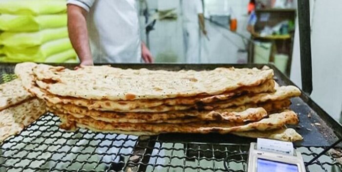آغاز طرح فروش هوشمند نان از فردا در گلستان