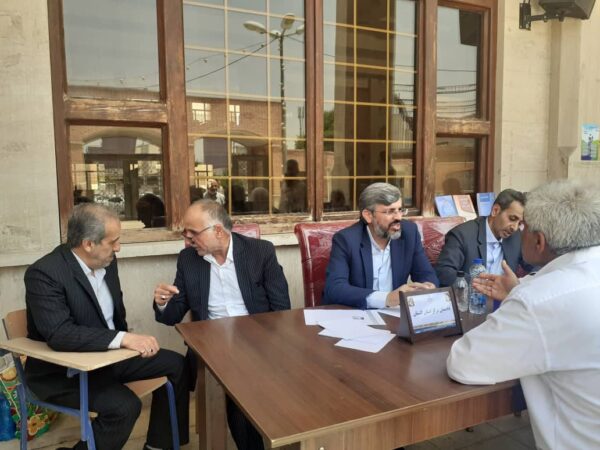 میز خدمت مسئولان قضایی در محل نماز جمعه سراسر گلستان برگزار شد