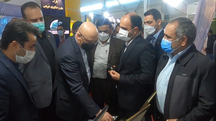 بازدید وزیر علوم از آخرین دستاوردهای واحدهای فناور غرفه پارک علم و فناوری گلستان