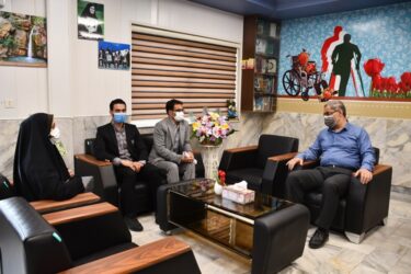 بنیاد شهید متعهد به حل مشکلات جامعه ایثارگری است