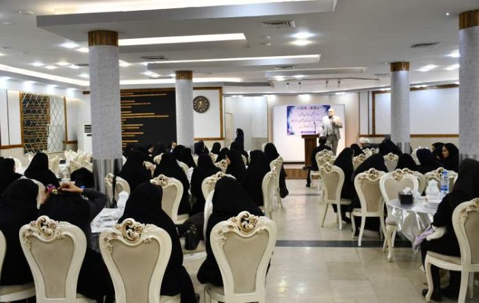 بانوان شاغل در بنیاد شهید و امور ایثارگران استان گلستان تقدیر شدند