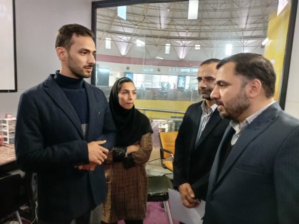 وزیر ارتباطات و فناوری اطلاعات شرکتهای فناور حوزه آی‌تی بازدید کرد