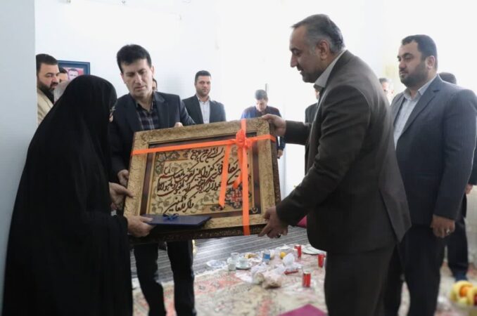 ادای احترام مسئولان قضایی گلستان به شهدا