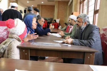 برپایی میز خدمت مسئولان قضایی گلستان در مصلاهای نمازجمعه