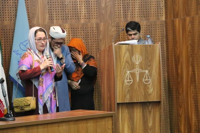 آغاز ” پویش به حرمت امام رئوف می بخشم”  در گلستان