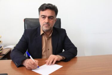 ۲۱۰ تبلت به دانش آموزان نیازمند گلستانی اهداء شد.