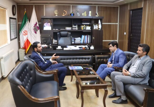 دیدار فرماندار شهرستان آزادشهر با مدیر عامل شرکت شهرک‌های صنعتی استان گلستان