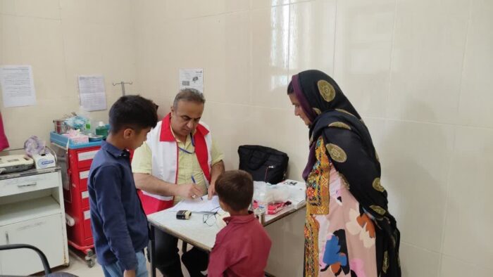 بهره مندی بیش از ۱۰۰۰ نفر از خدمات درمانی و حمایتی کاروان سلامت نذر آب گلستان در نهبندان