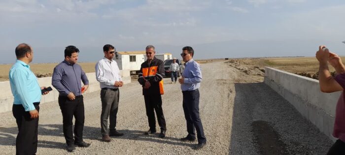 بهسازی دو محور روستایی شهرستان های ترکمن و گمیشان