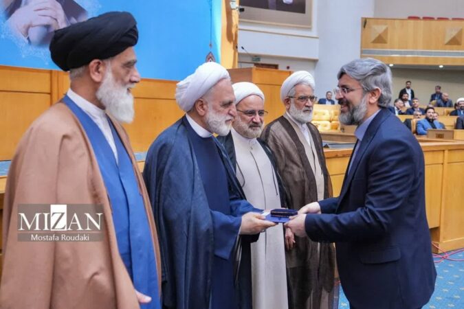 معرفی دادستان مرکز استان گلستان به عنوان مدیر برتر ملی